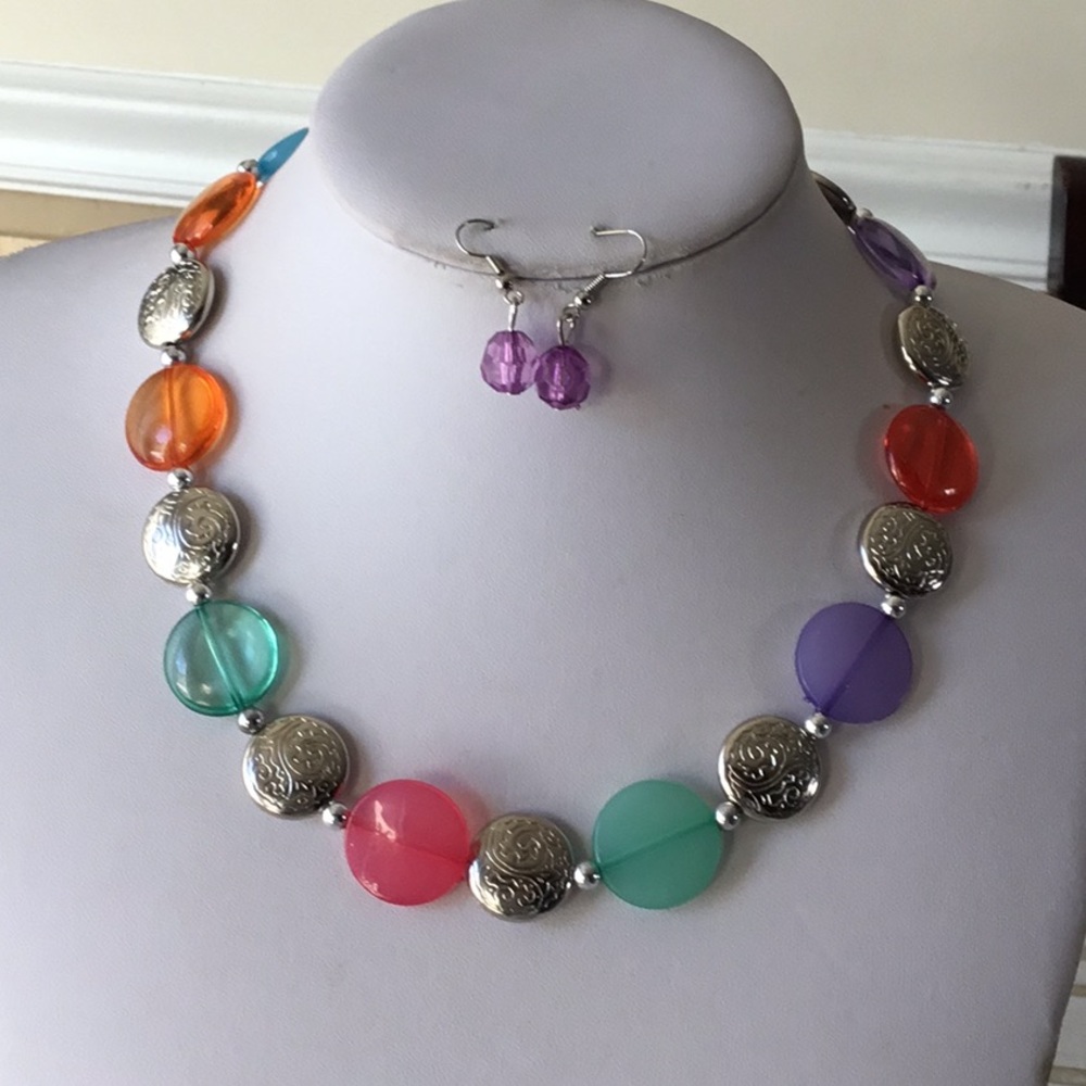 Multi color lucite bead necklace earring set